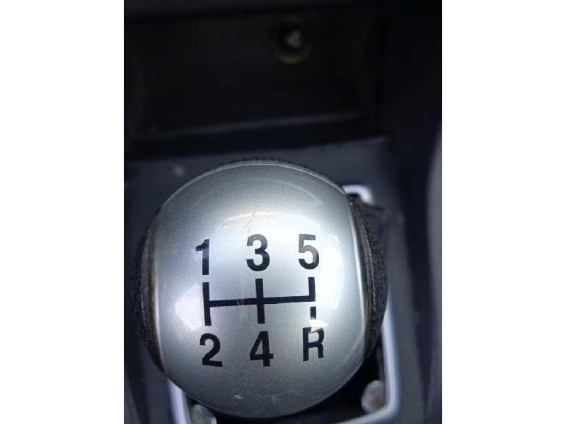 ford focus berlina (cap) del año 2006