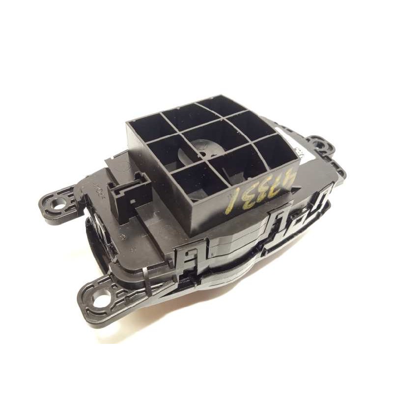 Recambio de mando multifuncion para bmw serie 1 lim. (f21) 116d efficientdynamics edition referencia OEM IAM 9317695  6582931769