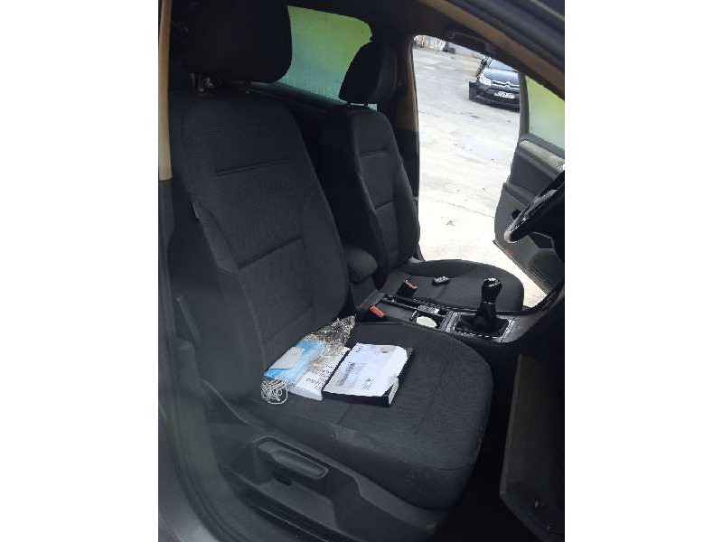 volkswagen golf vii lim. del año 2016