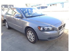 volvo s40 berlina del año 2007