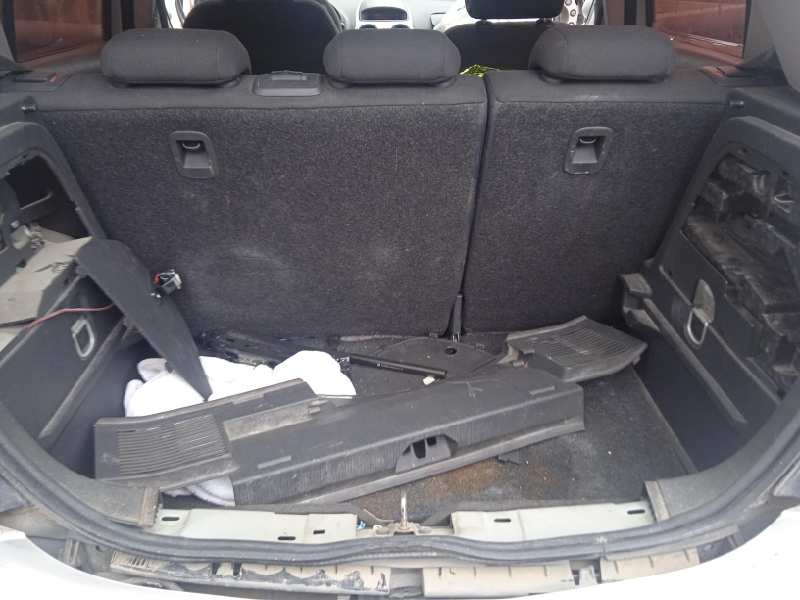 opel corsa d del año 2009