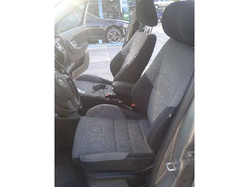 skoda roomster (5j7) del año 2007