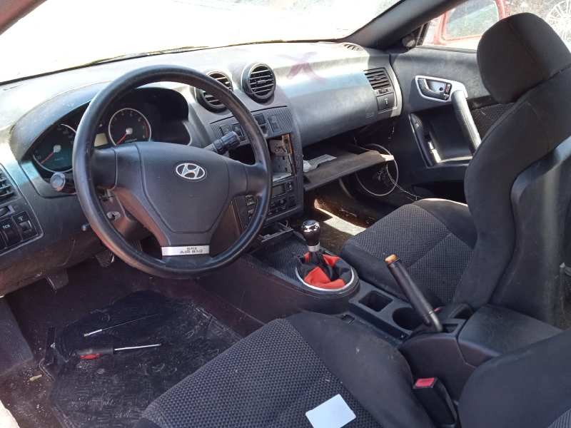 hyundai coupe (gk) del año 2002