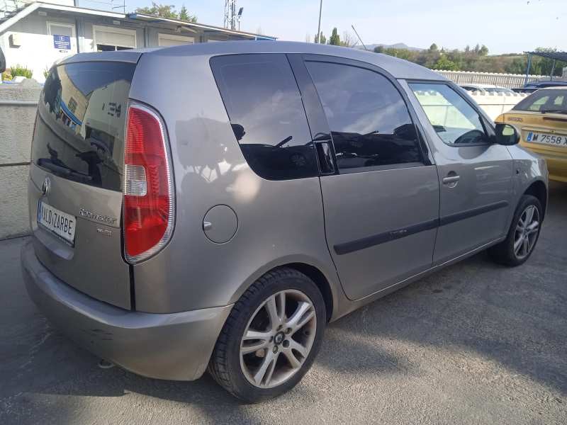 skoda roomster (5j7) del año 2007
