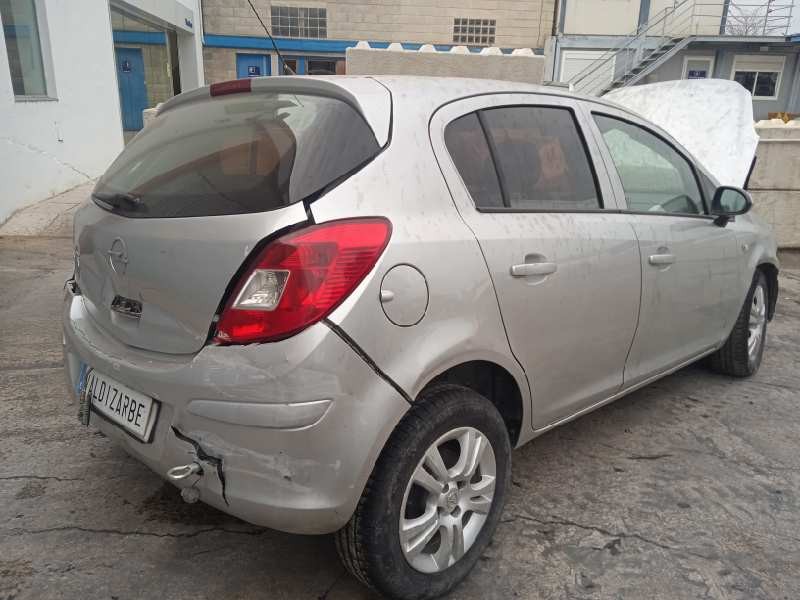 opel corsa d del año 2009