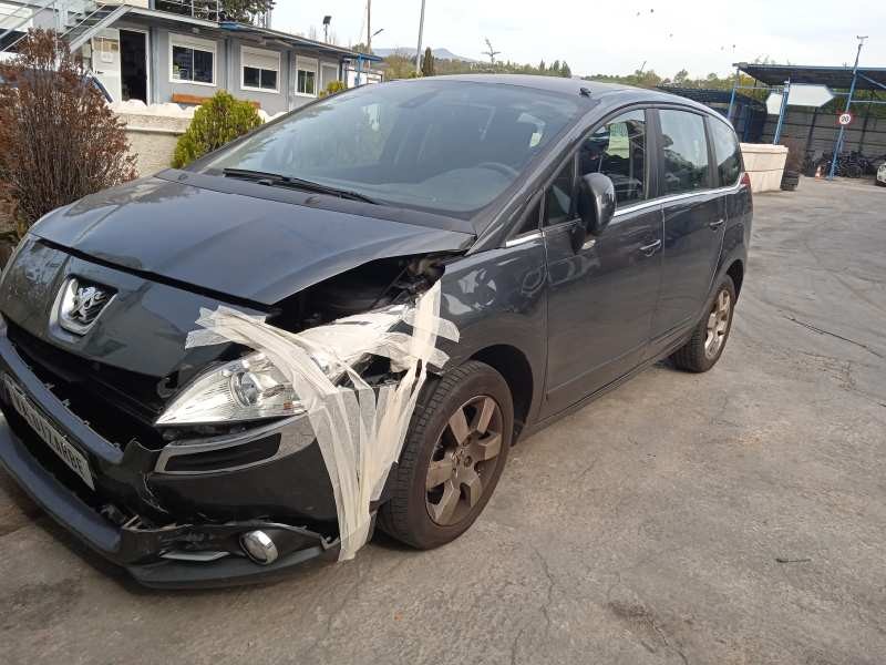 peugeot 5008 del año 2011