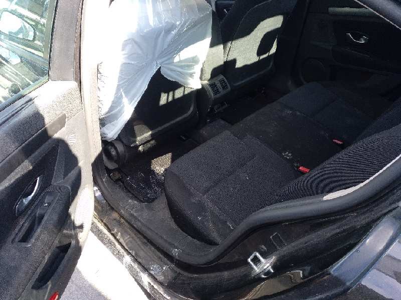 renault laguna iii del año 2008