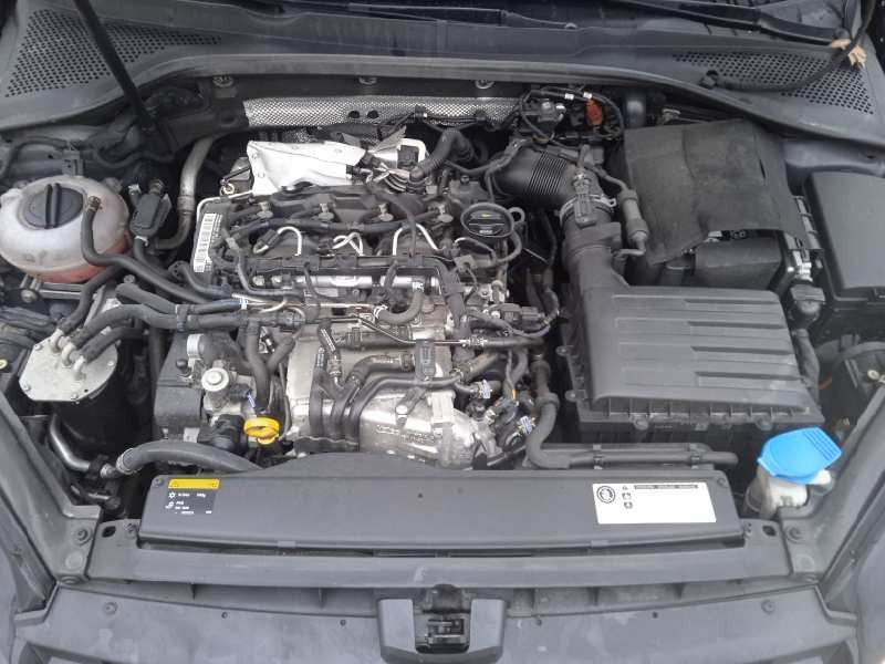 volkswagen golf vii lim. del año 2016