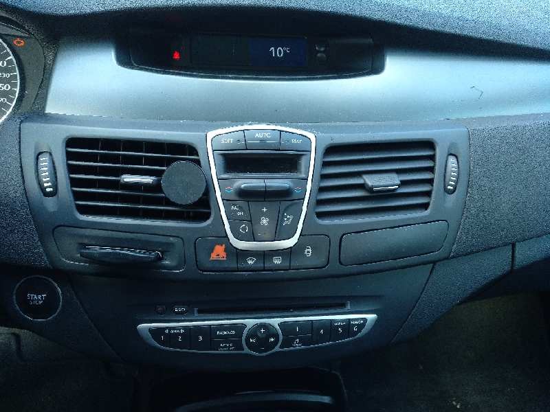 renault laguna iii del año 2008