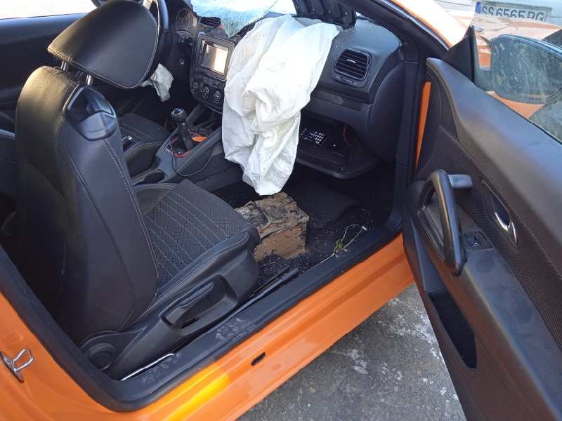 volkswagen scirocco (137) del año 2008