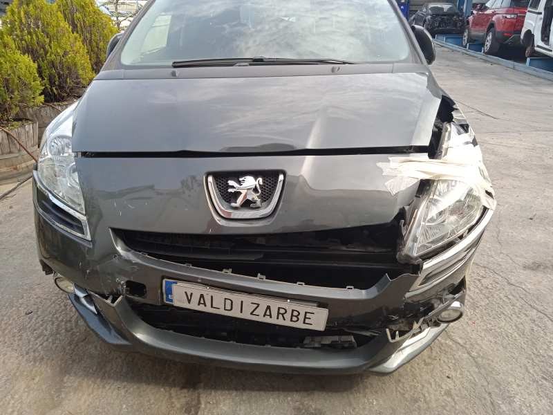 peugeot 5008 del año 2011