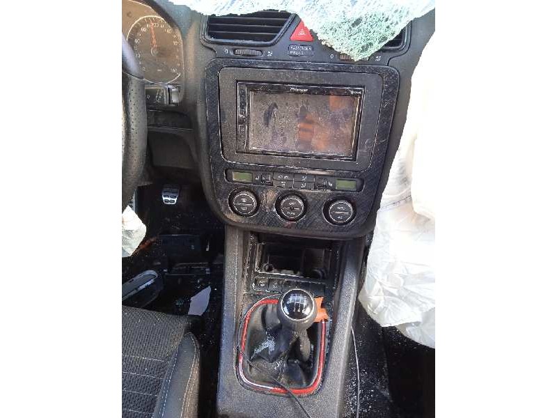 volkswagen scirocco (137) del año 2008