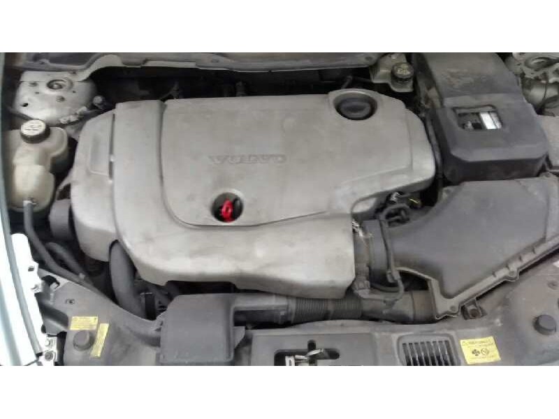 volvo s40 berlina del año 2006