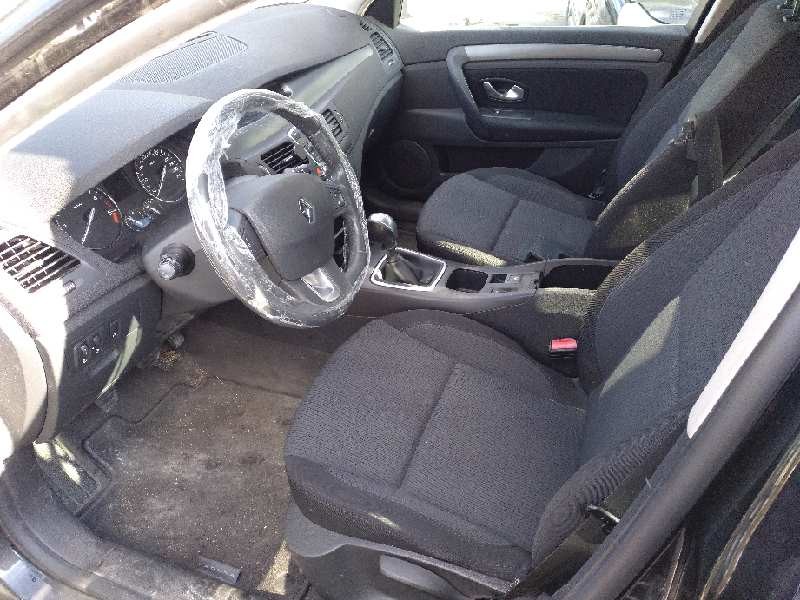 renault laguna iii del año 2008