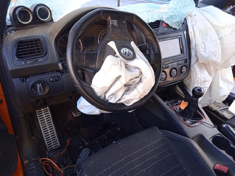 volkswagen scirocco (137) del año 2008