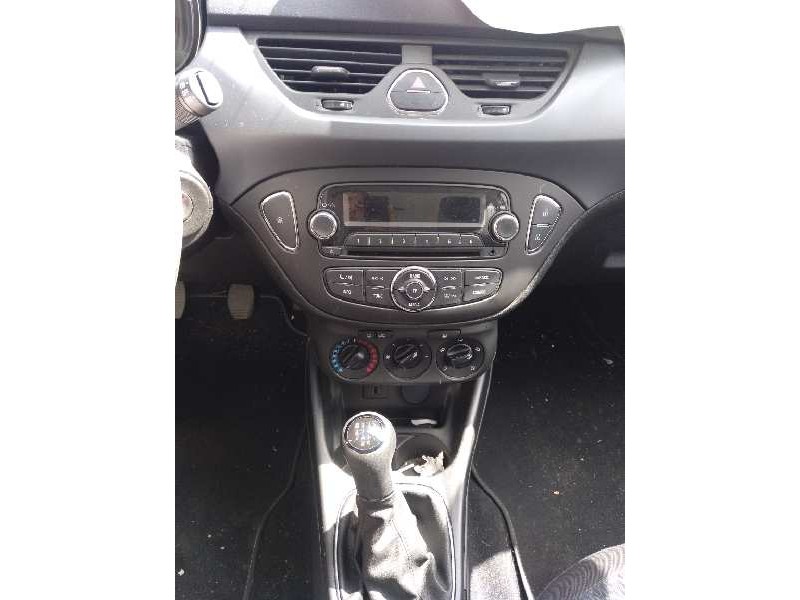 opel corsa e del año 2017