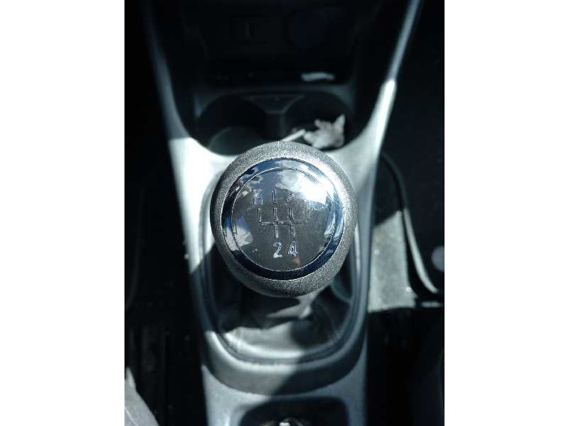 opel corsa e del año 2017