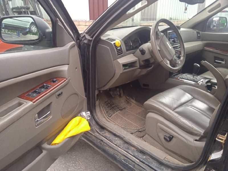 jeep gr. cherokee (wh) del año 2005