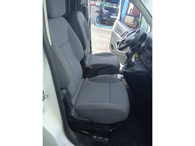 citroën berlingo station wagon del año 2014