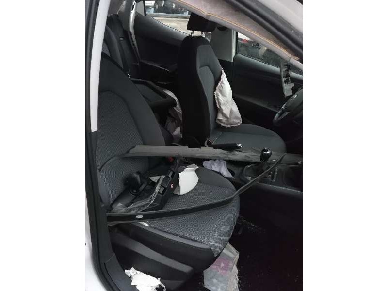 seat arona del año 2018