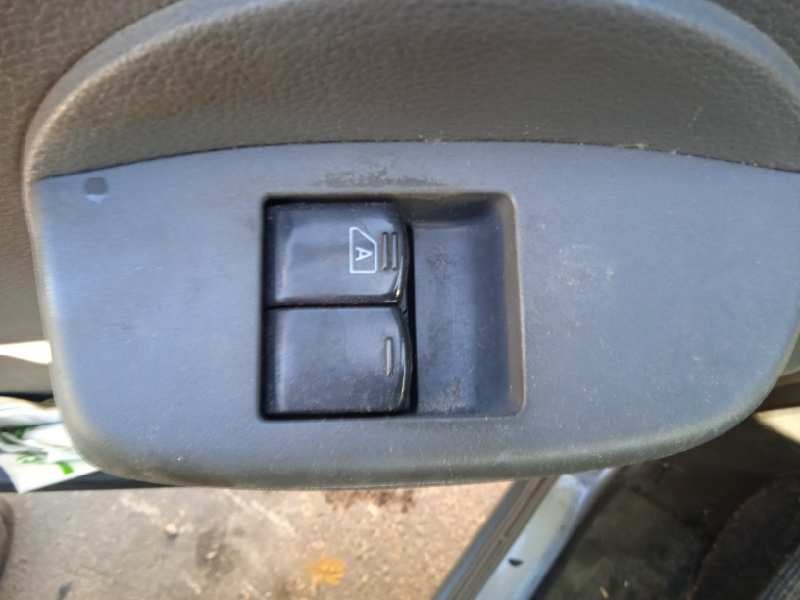 nissan nv 200 (m20) del año 2011