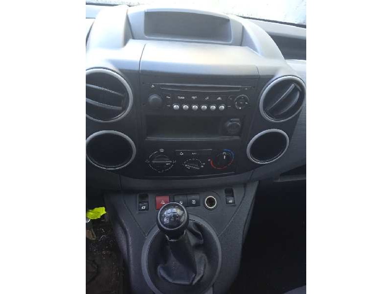 citroën berlingo station wagon del año 2014