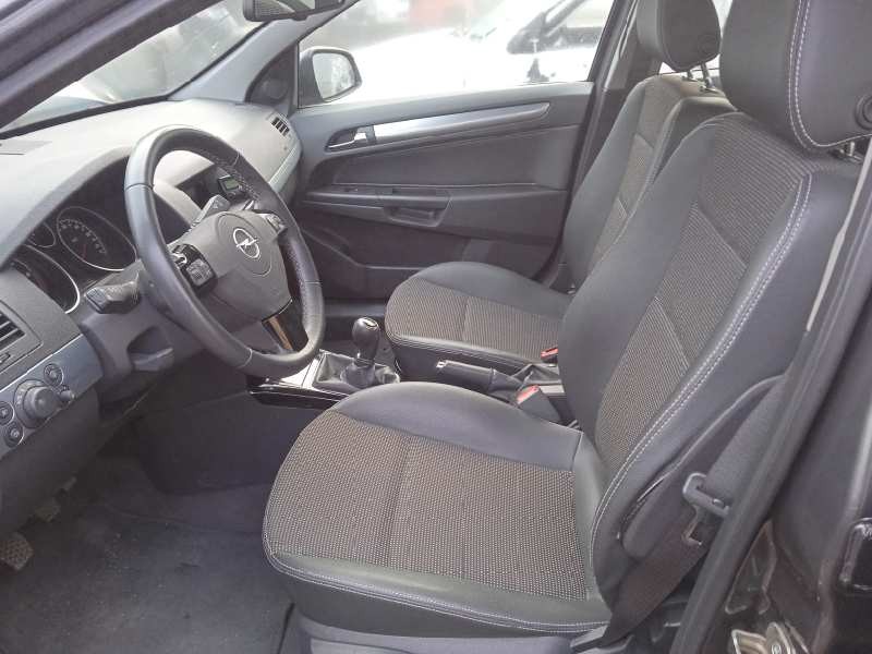 opel astra h ber. del año 2010