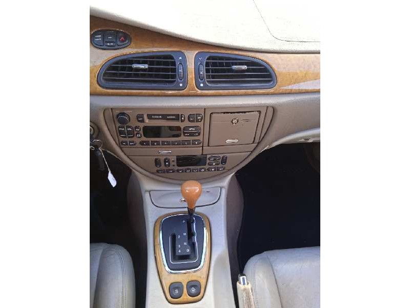 jaguar s-type del año 1999