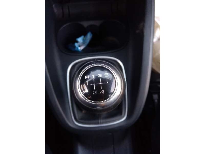 audi a1 sportback (8xa) del año 2013