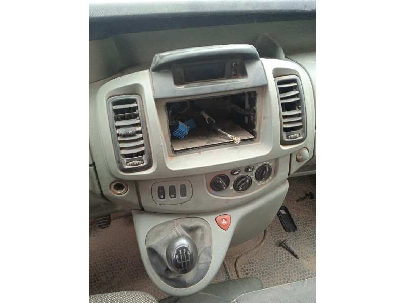 opel vivaro del año 2006