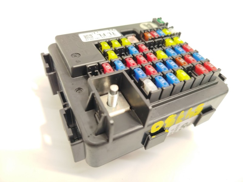 CAJA RELES / FUSIBLES 91951D3210 