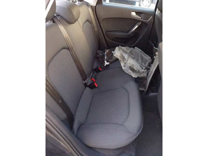 audi a1 sportback (8xa) del año 2013