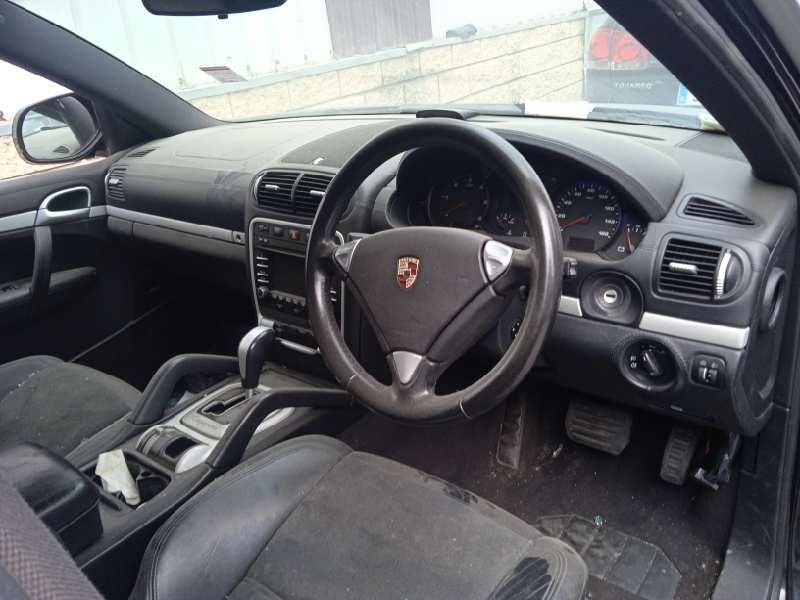 porsche cayenne (typ 9pa1) del año 2009