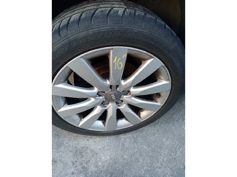 audi a1 sportback (8xa) del año 2013