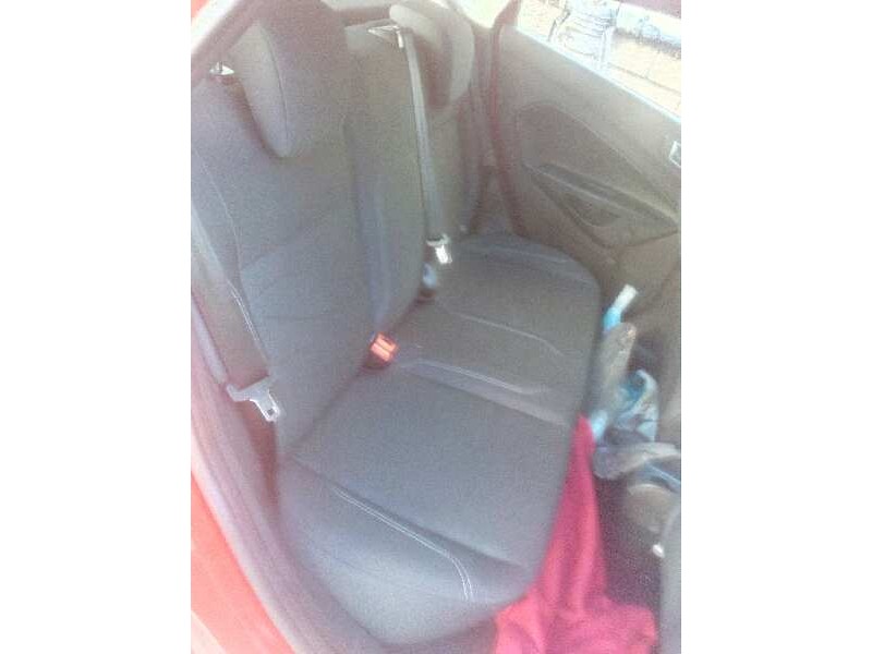 ford fiesta (ccn) del año 2015