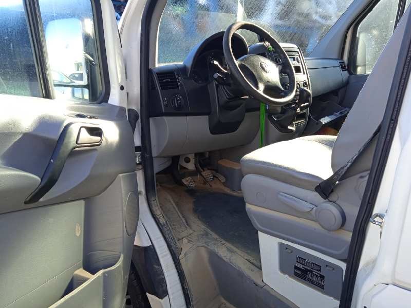 volkswagen crafter caja cerrada del año 2010