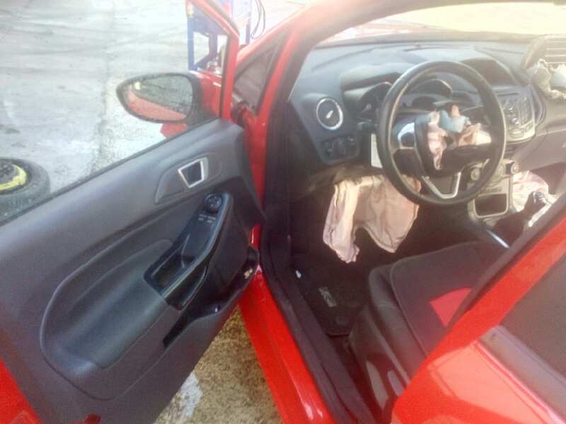 ford fiesta (ccn) del año 2015