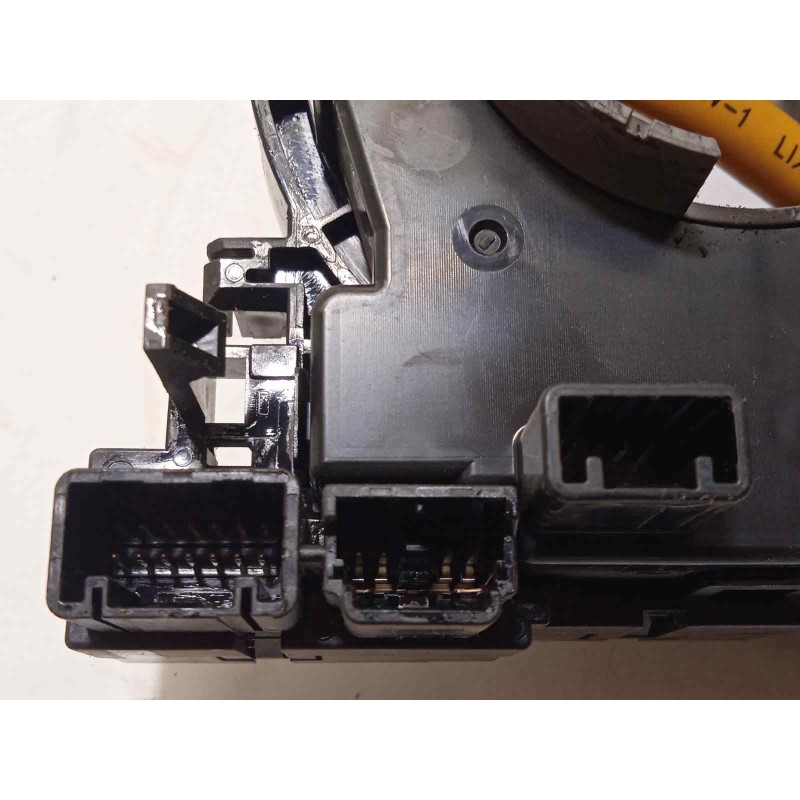 Recambio de anillo airbag para mazda 3 lim. () 2.2 turbodiesel cat referencia OEM IAM KD4966CS0A  