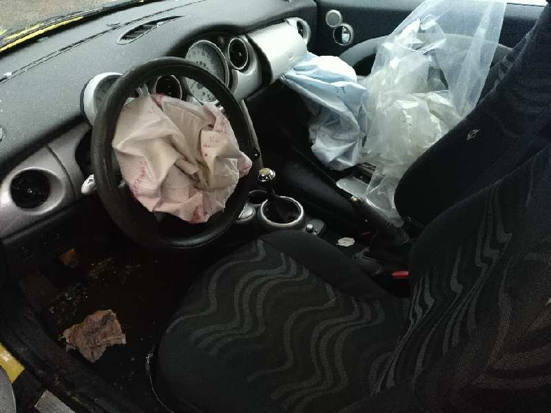 mini mini (r50,r53) del año 2003