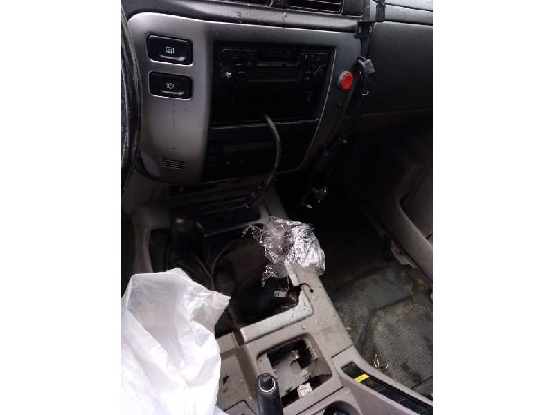 nissan patrol gr (y61) del año 2004