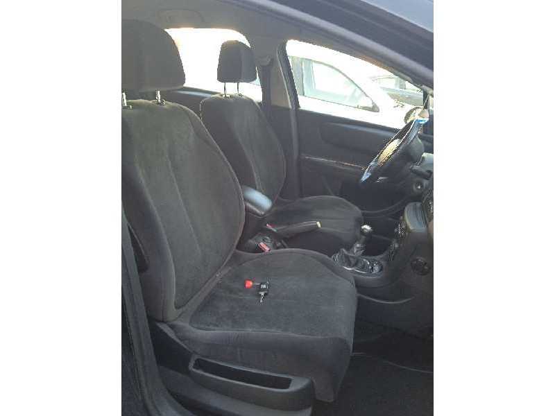 citroën c4 berlina del año 2009