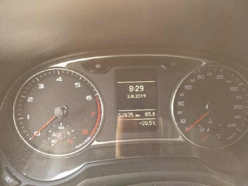 audi a1 sportback (8xa) del año 2013