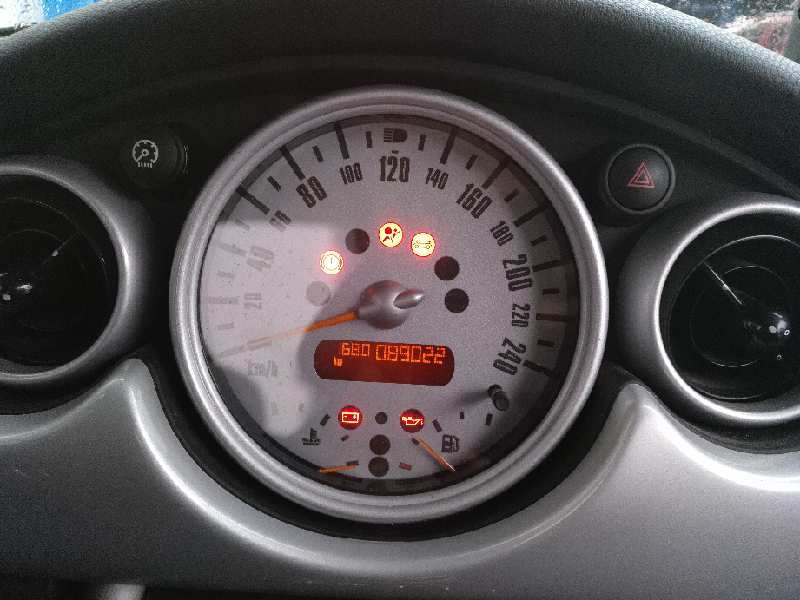 mini mini (r50,r53) del año 2003