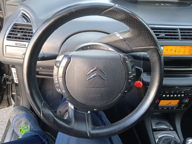 citroën c4 berlina del año 2009