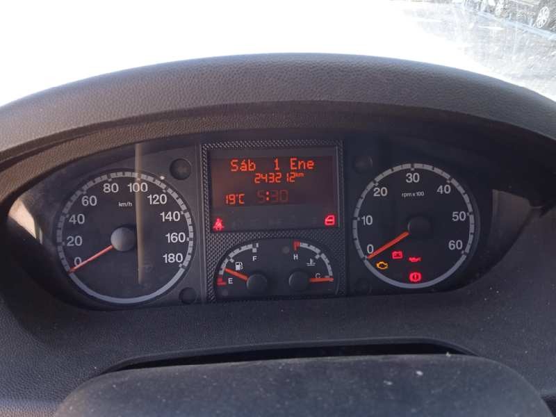 peugeot boxer caja cerr. techo elevado (bat.4035)(333/335)(2007 =>) del año 2013