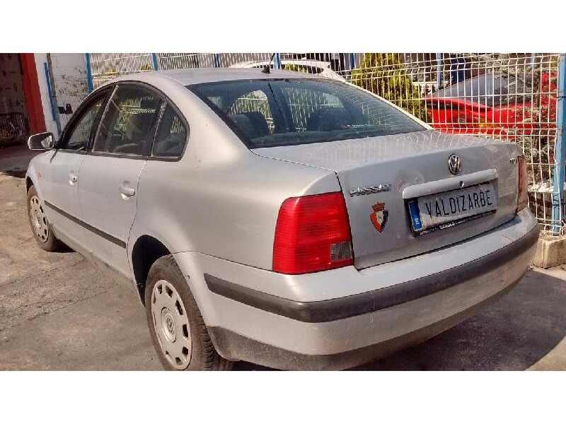 volkswagen passat berlina (3b2) del año 1998