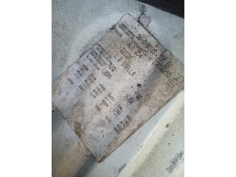 seat ibiza (6l1) del año 2002