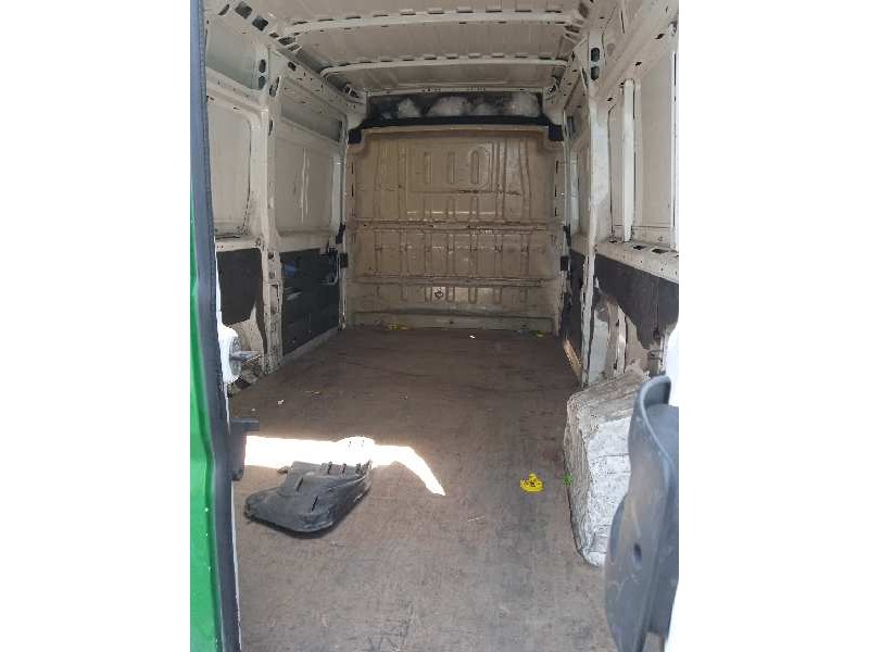 peugeot boxer caja cerr. techo elevado (bat.4035)(333/335)(2007 =>) del año 2013