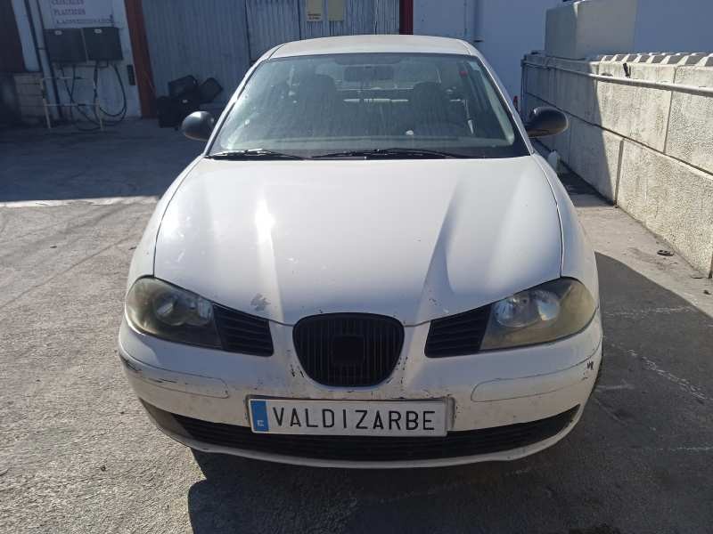 seat ibiza (6l1) del año 2002