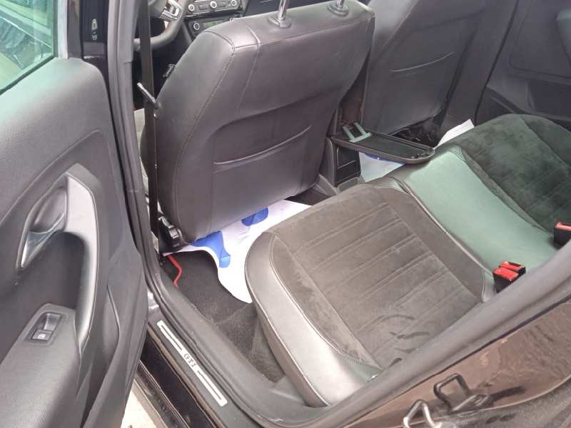 volkswagen polo (6r1) del año 2010